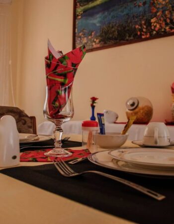 Ebuhleni Guest Lodge