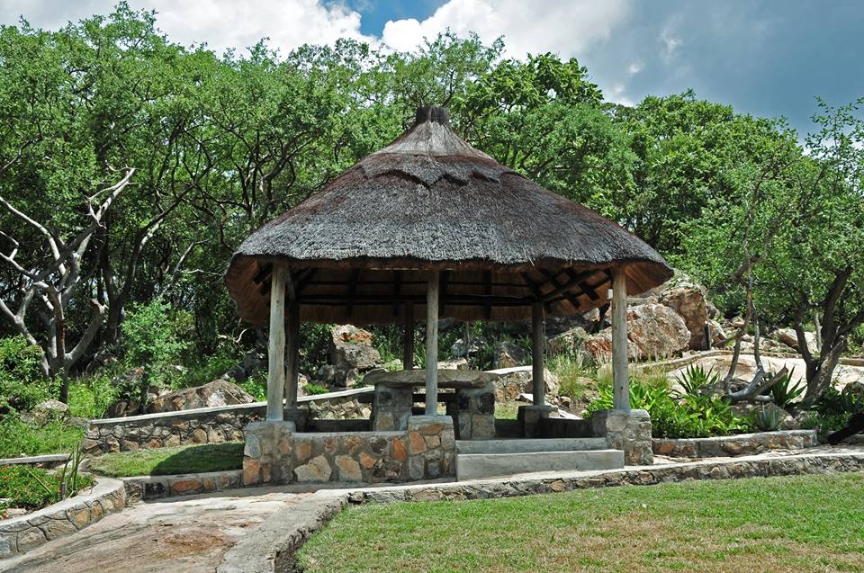 Phomolo Safari Lodge