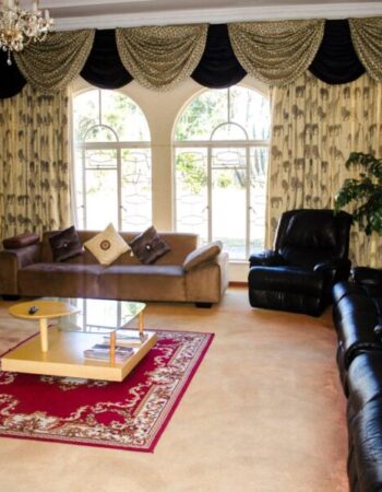 Grand Palm Lodge