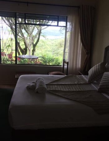 Clevers Lakeview Resort