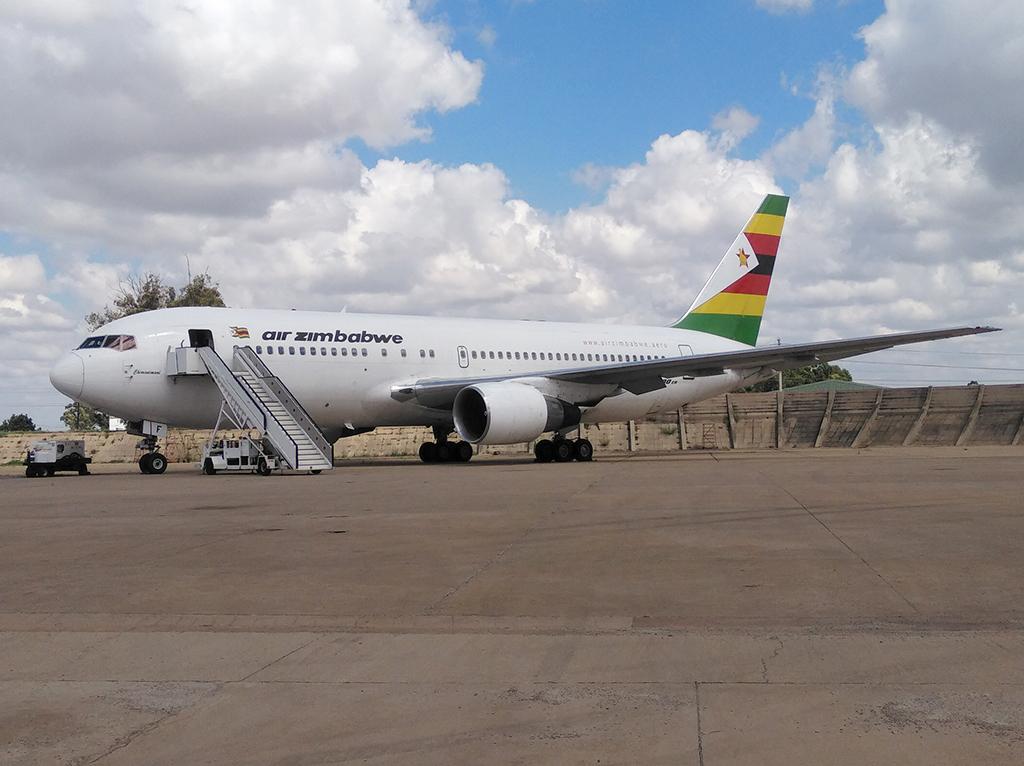 Air Zimbabwe 767 plane