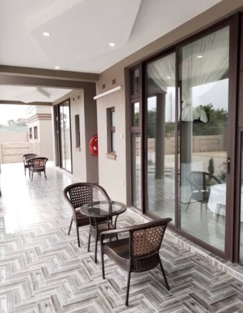 Palmview Guest Lodge