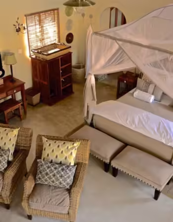 Camelthorn Lodge
