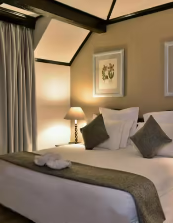 Cresta Churchill Hotel