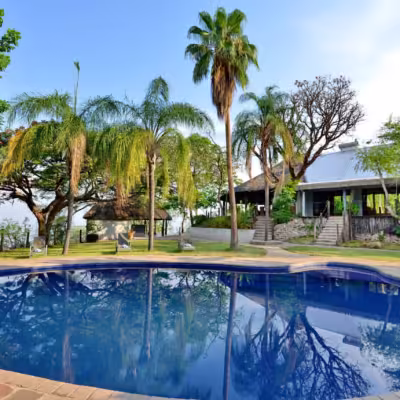 Crowned Eagle Boutique Hotel