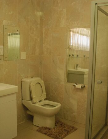 Ebuhleni Guest Lodge