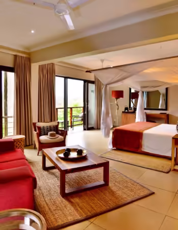 Victoria Falls Safari Club