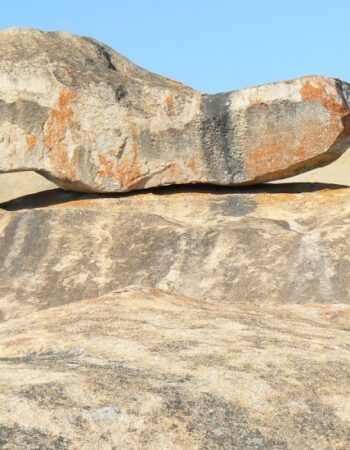 Domboshawa Caves