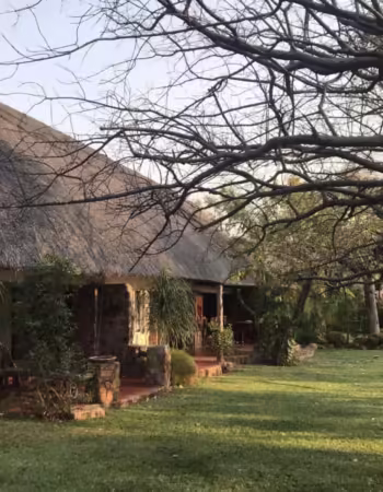 Rusteak Lakeside Cottages