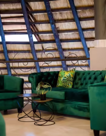 Manna Safari Lodge