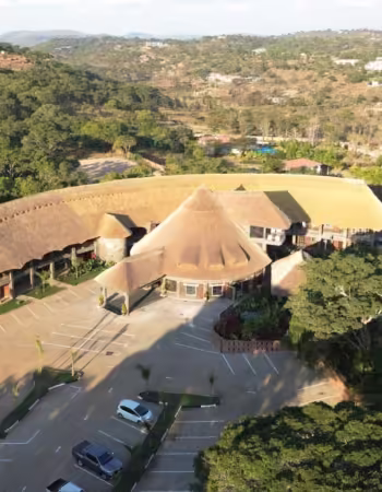 Manna Safari Lodge