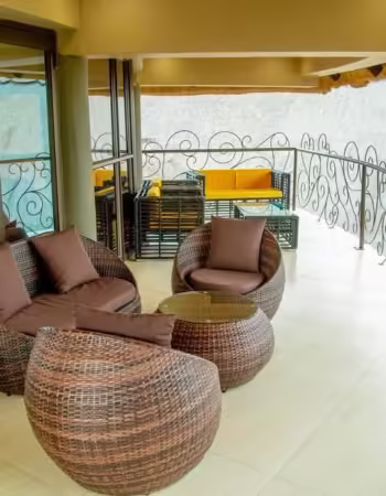 Manna Safari Lodge