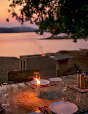 Nyamoumba River Lodge