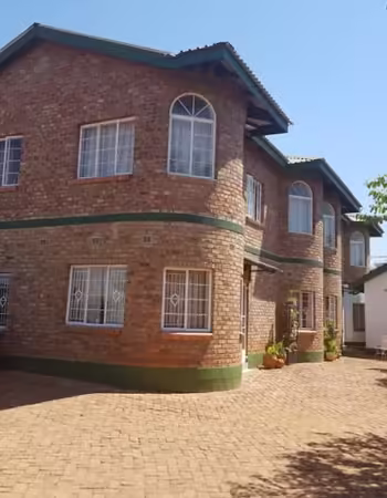 Sherlanga 832 B&B